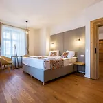 Rossmarkt Haus 3* Braszów