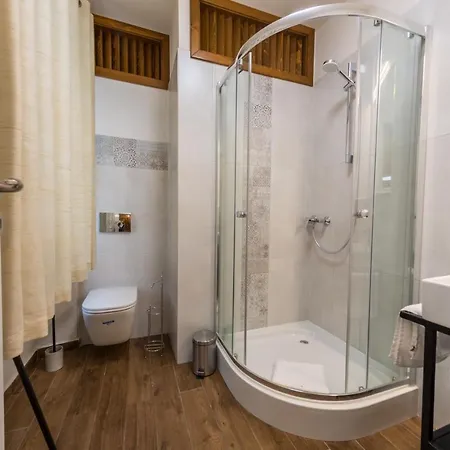 Rossmarkt Haus 3* Brasov