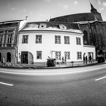 Rossmarkt Haus 3* Brasov